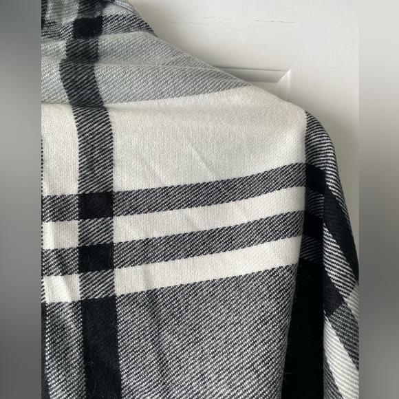Buffalo Plaid Shawl Jacket OS - Picture 6 of 6